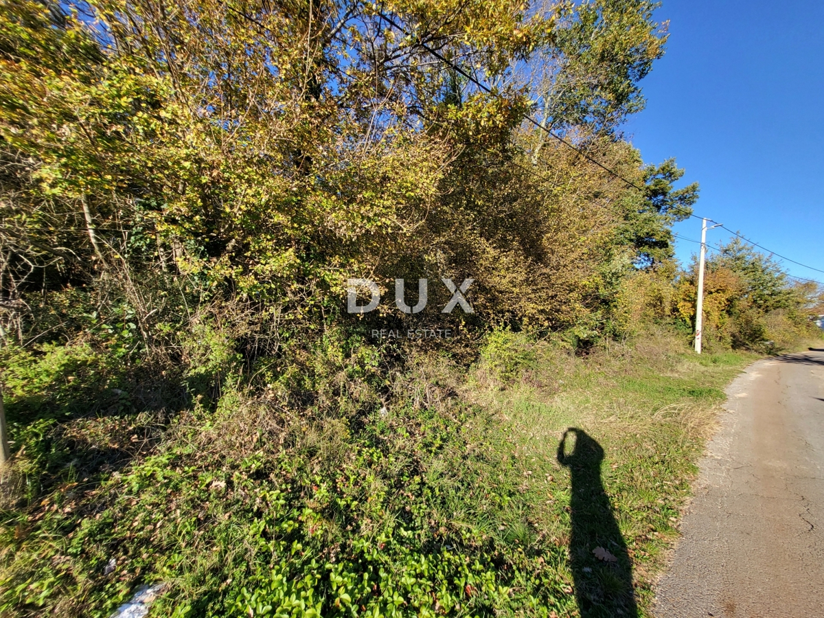 Terreno Barban, 791m2