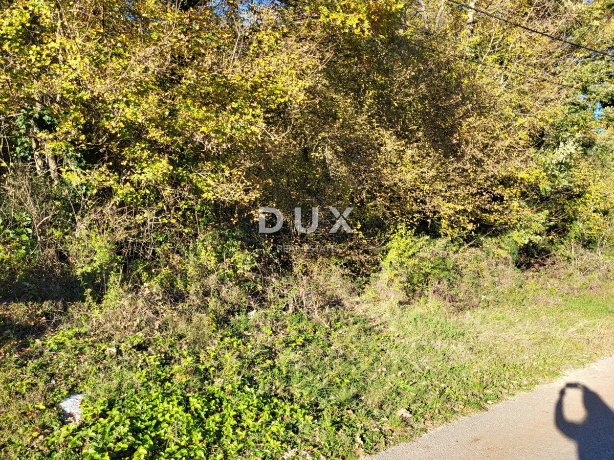 Terreno Barban, 791m2