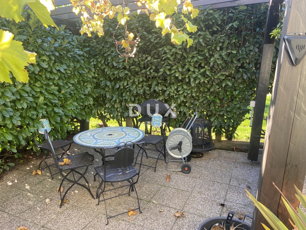 RIJEKA, PULAC - bella casa in posizione appartata