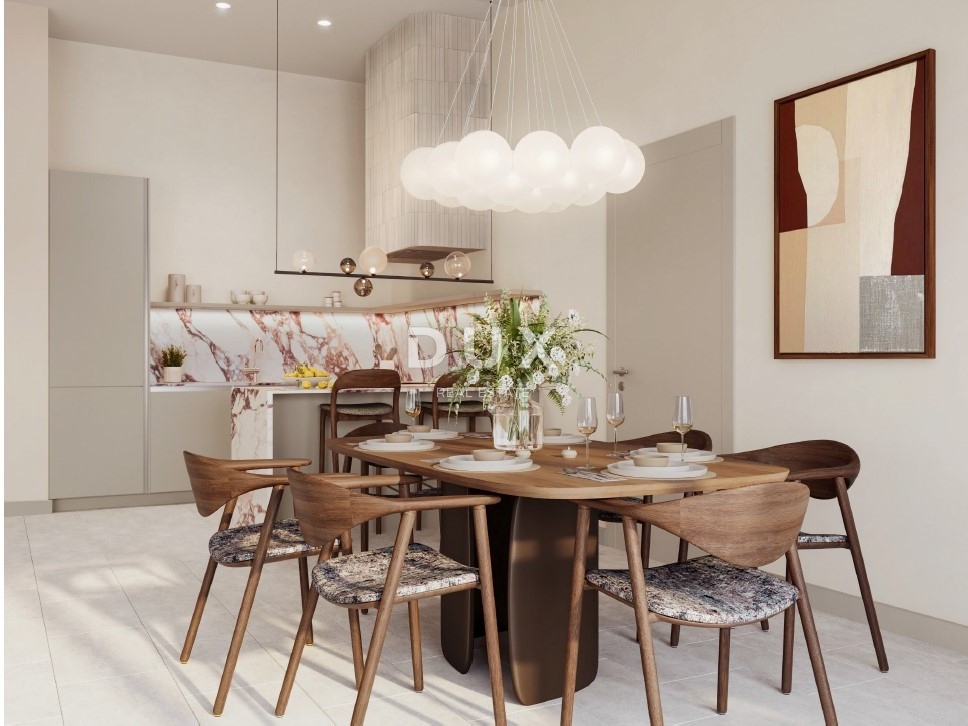 NOVI VINODOLSKI - attico prima fila al mare con servizi alberghieri