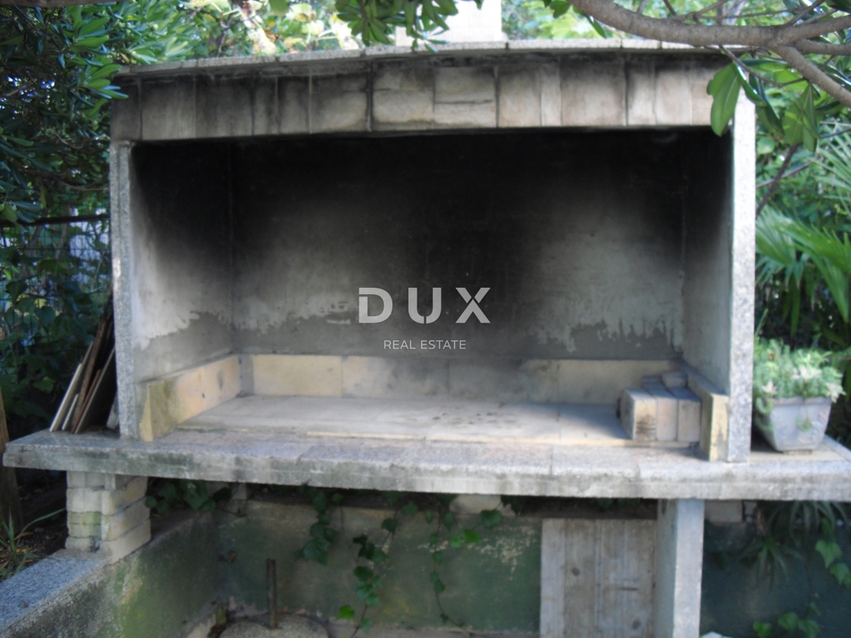 ISOLA DI KRK, CITTÀ DI KRK - Appartamento di 62 m2 con 2 camere da letto a 500 m dal mare