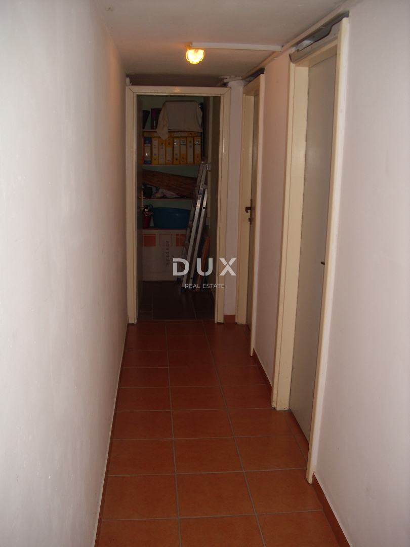 ISOLA DI KRK, CITTÀ DI KRK - Appartamento di 62 m2 con 2 camere da letto a 500 m dal mare