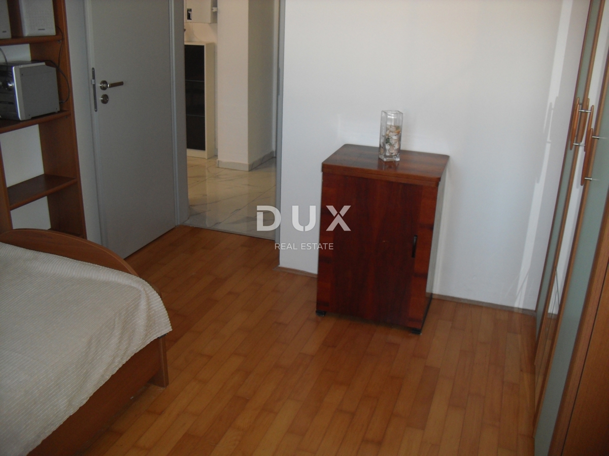 ISOLA DI KRK, CITTÀ DI KRK - Appartamento di 62 m2 con 2 camere da letto a 500 m dal mare