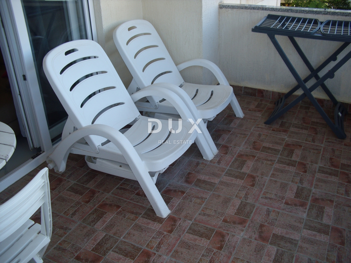 ISOLA DI KRK, CITTÀ DI KRK - Appartamento di 62 m2 con 2 camere da letto a 500 m dal mare