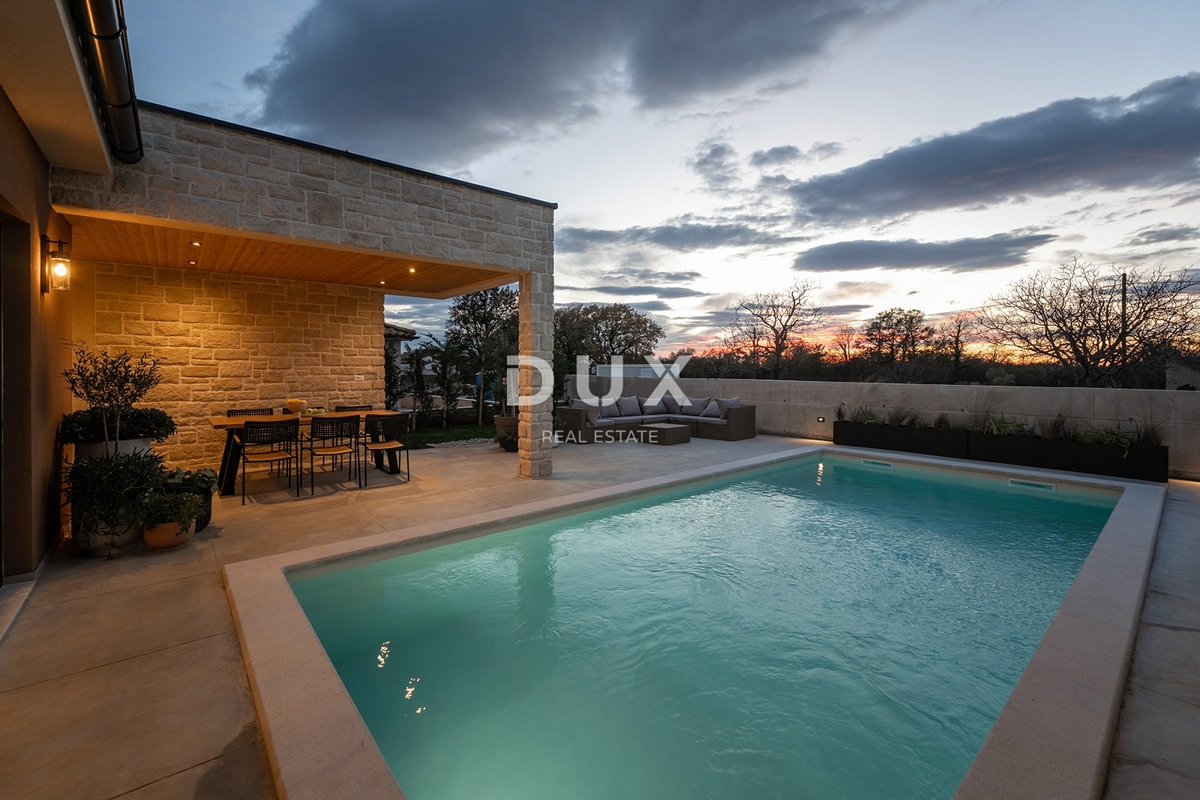 ISTRIA, ŽMINJ - Magica casa a un piano in un complesso privato!