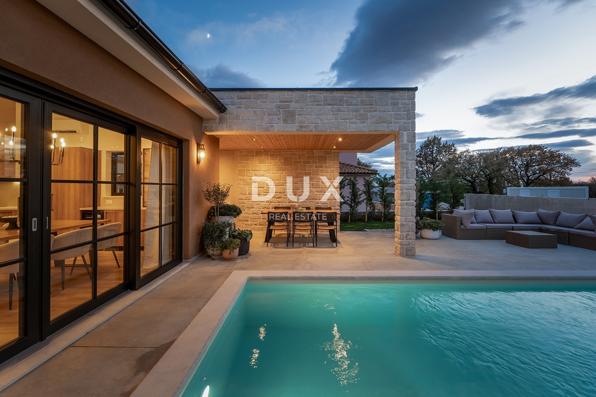 ISTRIA, ŽMINJ - Magica casa a un piano in un complesso privato!