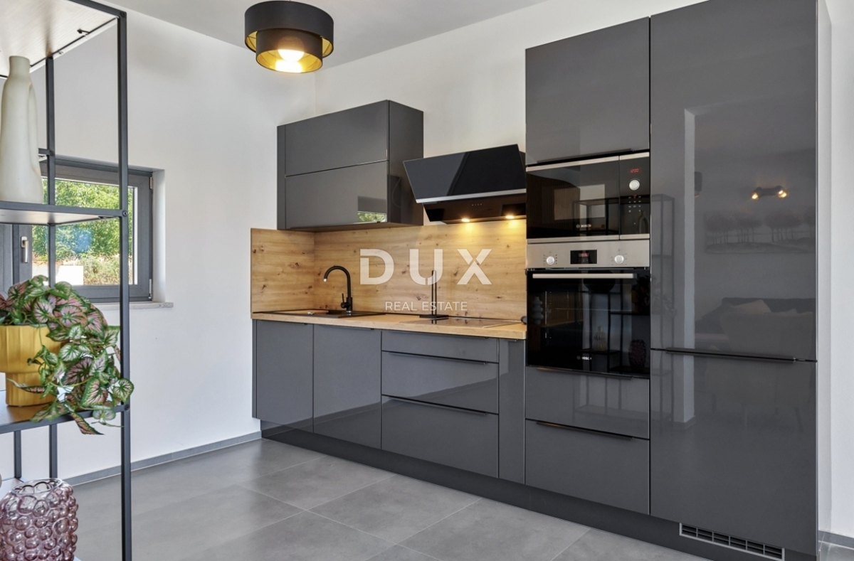 ISTRIA, LOBORIKA - Casa con piscina vicino a Pola!