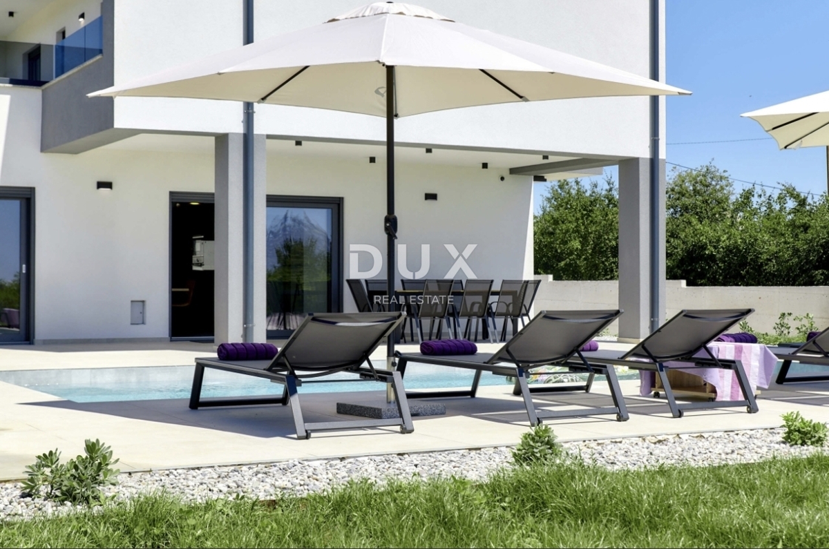 ISTRIA, LOBORIKA - Casa con piscina vicino a Pola!