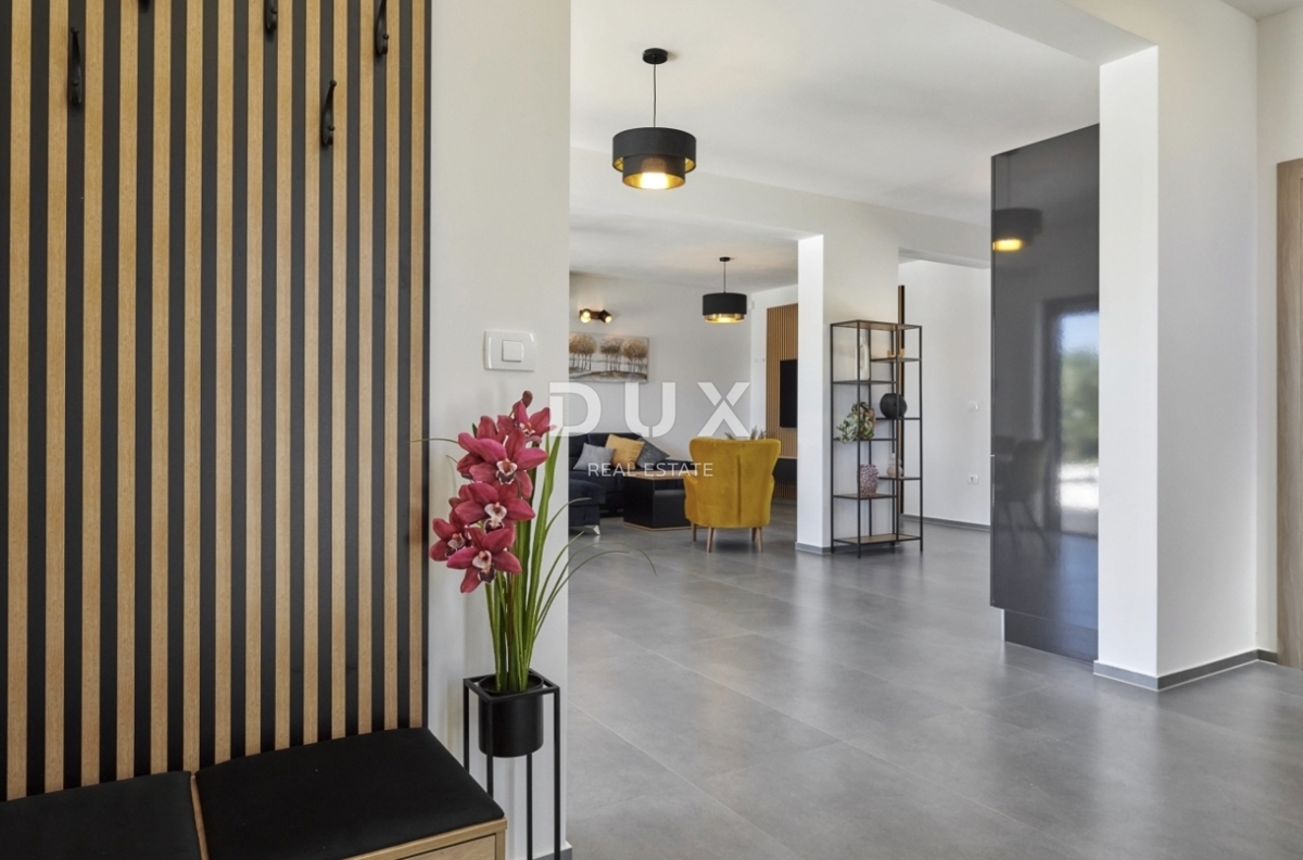 ISTRIA, LOBORIKA - Casa con piscina vicino a Pola!