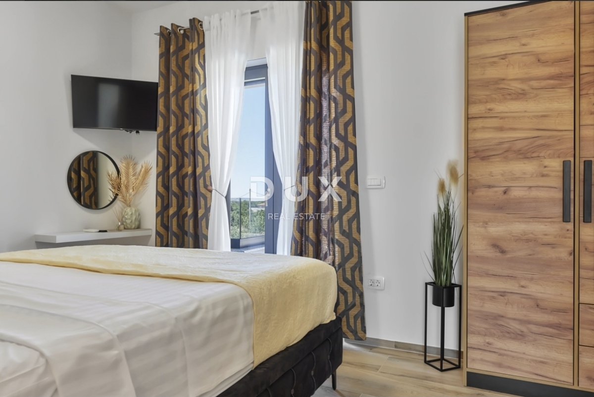 ISTRIA, LOBORIKA - Casa con piscina vicino a Pola!