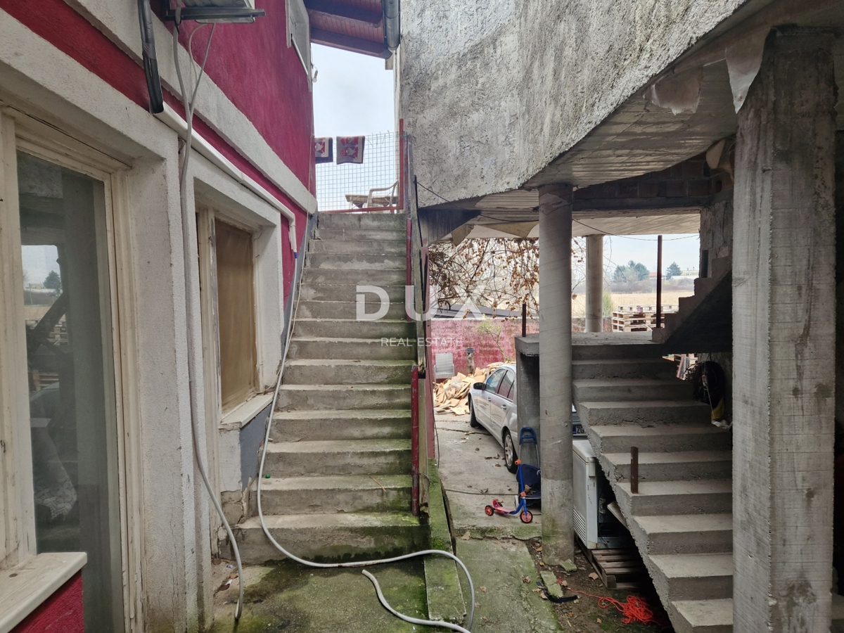 ZAGABRIA, ŽITNJAK - Edificio residenziale e commerciale da ristrutturare