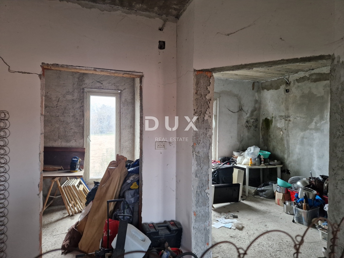 ZAGABRIA, ŽITNJAK - Edificio residenziale e commerciale da ristrutturare