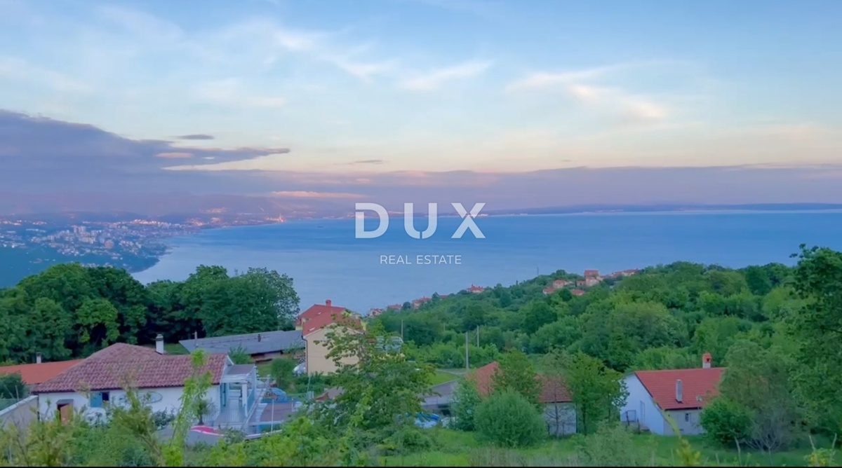 ABBAZIA, BREGI - terreno 901m2 CON PERMESSO DI LOCAZIONE!! per una villa esclusiva con piscina e vista panoramica sul mare