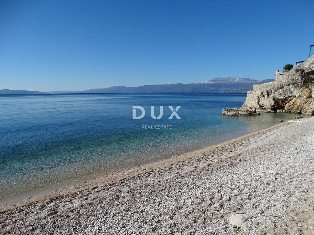 RIJEKA, STROGI CENTAR - Appartamento con 2 camere da letto e balcone in ottima posizione! OCCASIONE!