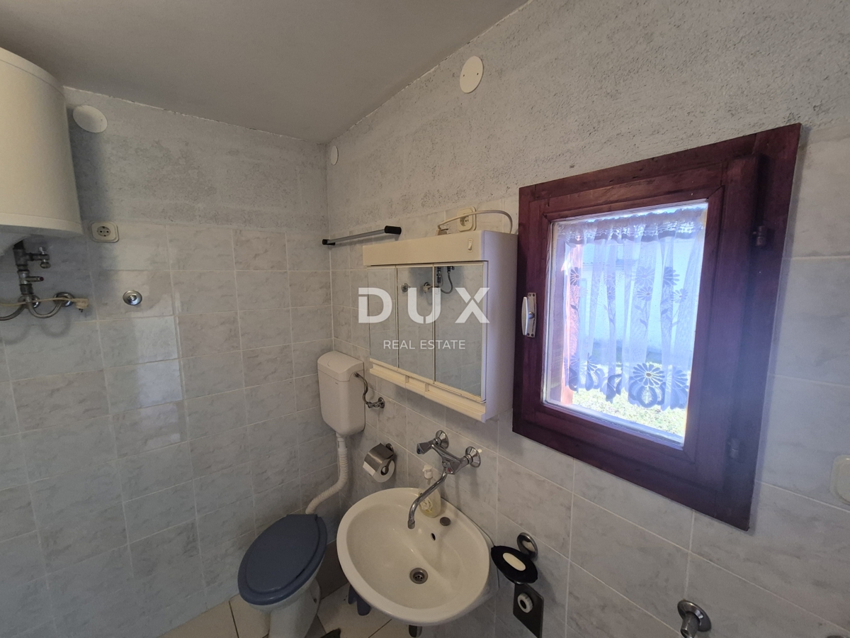 GORSKI KOTAR, FUŽINE, LIČ - grande tenuta familiare con due case e un garage, prezzo ribassato, occasione!