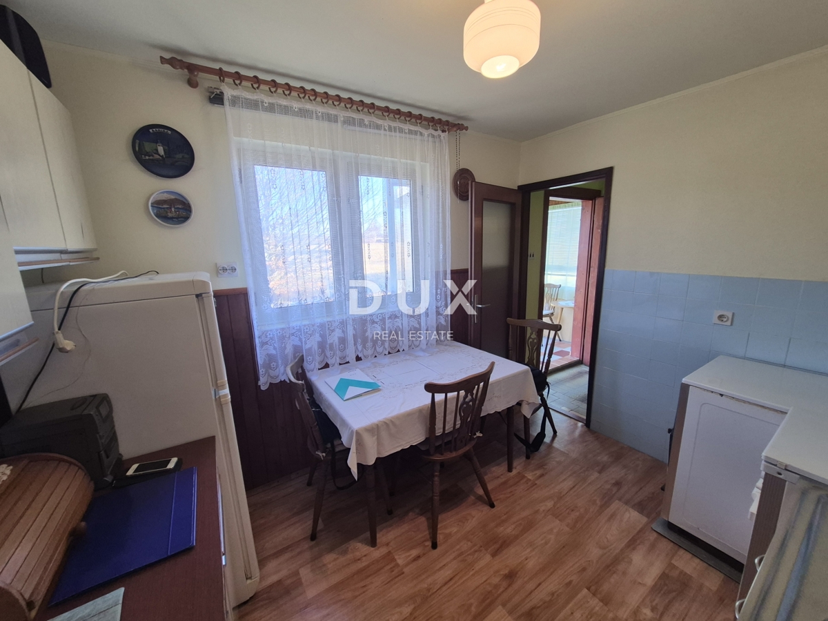 GORSKI KOTAR, FUŽINE, LIČ - grande tenuta familiare con due case e un garage, prezzo ribassato, occasione!