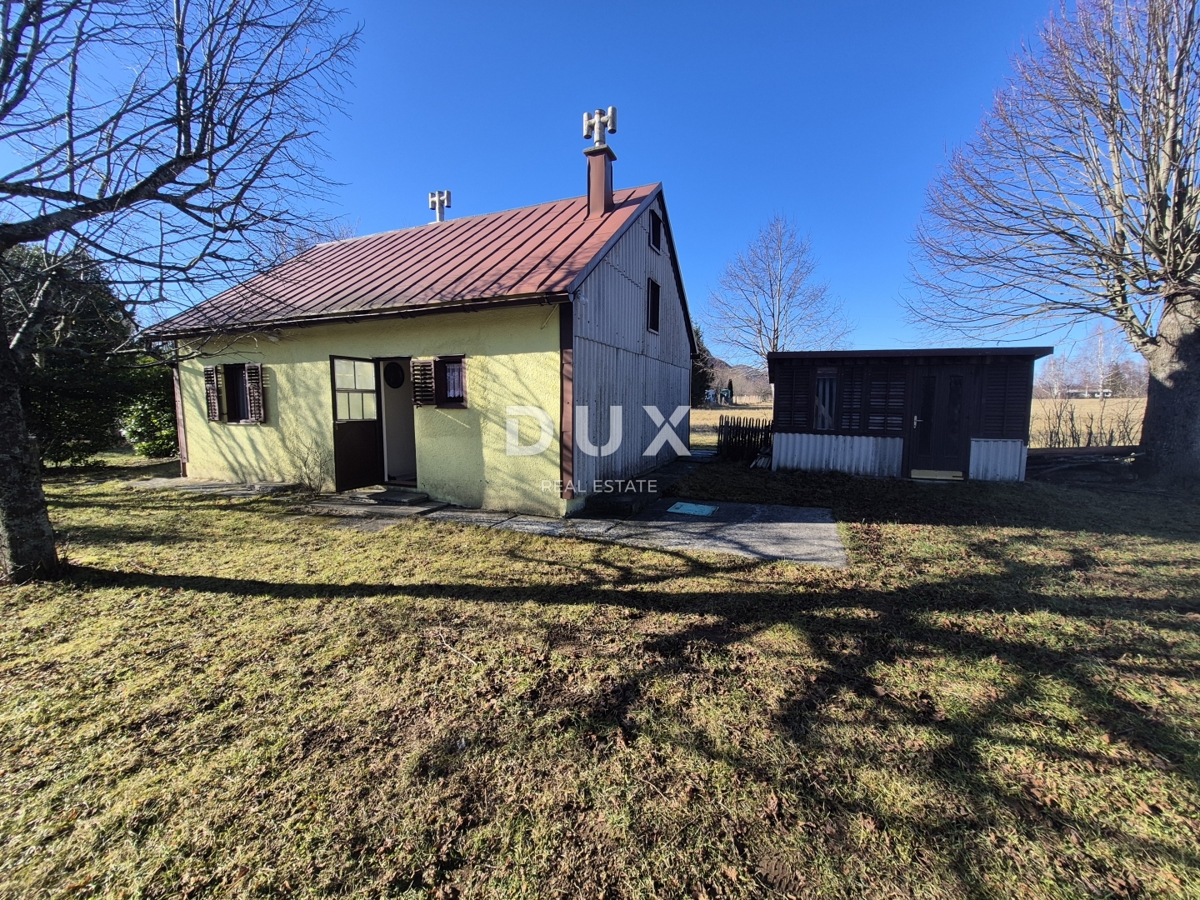 GORSKI KOTAR, FUŽINE, LIČ - grande tenuta familiare con due case e un garage, prezzo ribassato, occasione!