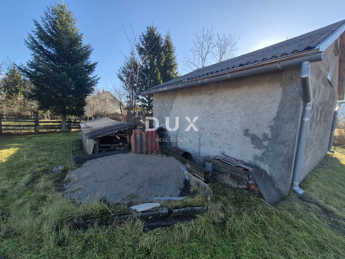 GORSKI KOTAR, FUŽINE, LIČ - grande tenuta familiare con due case e un garage, prezzo ribassato, occasione!