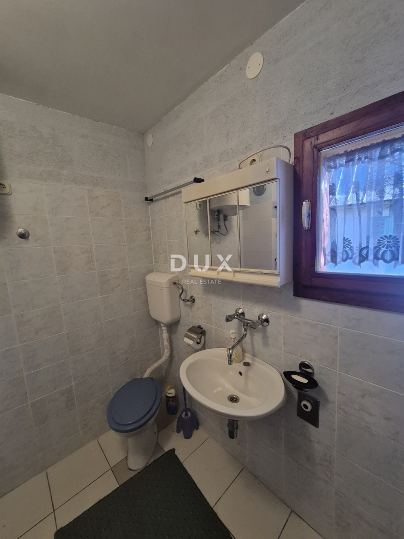 GORSKI KOTAR, FUŽINE, LIČ - grande tenuta familiare con due case e un garage, prezzo ribassato, occasione!