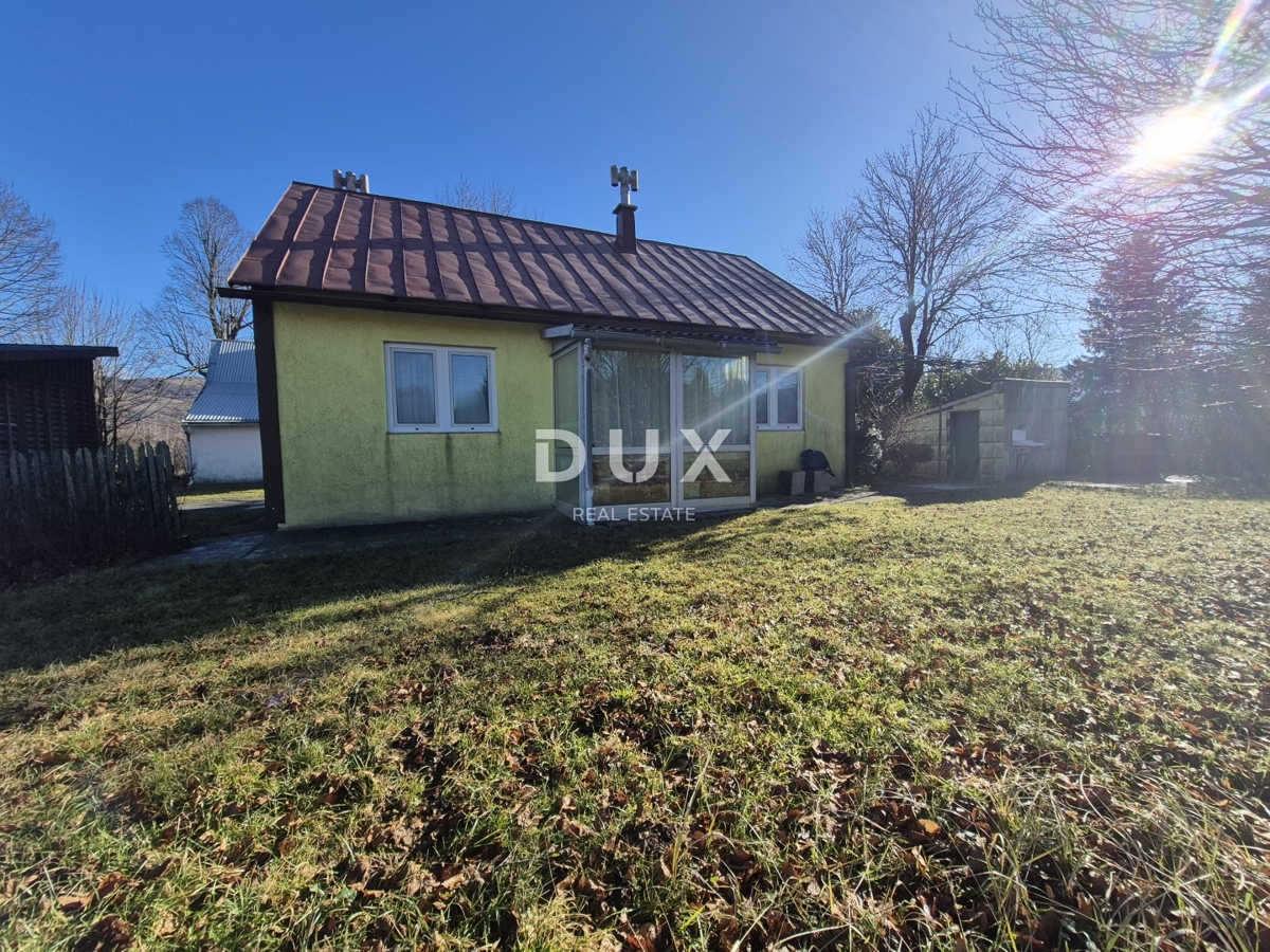 GORSKI KOTAR, FUŽINE, LIČ - grande tenuta familiare con due case e un garage, prezzo ribassato, occasione!