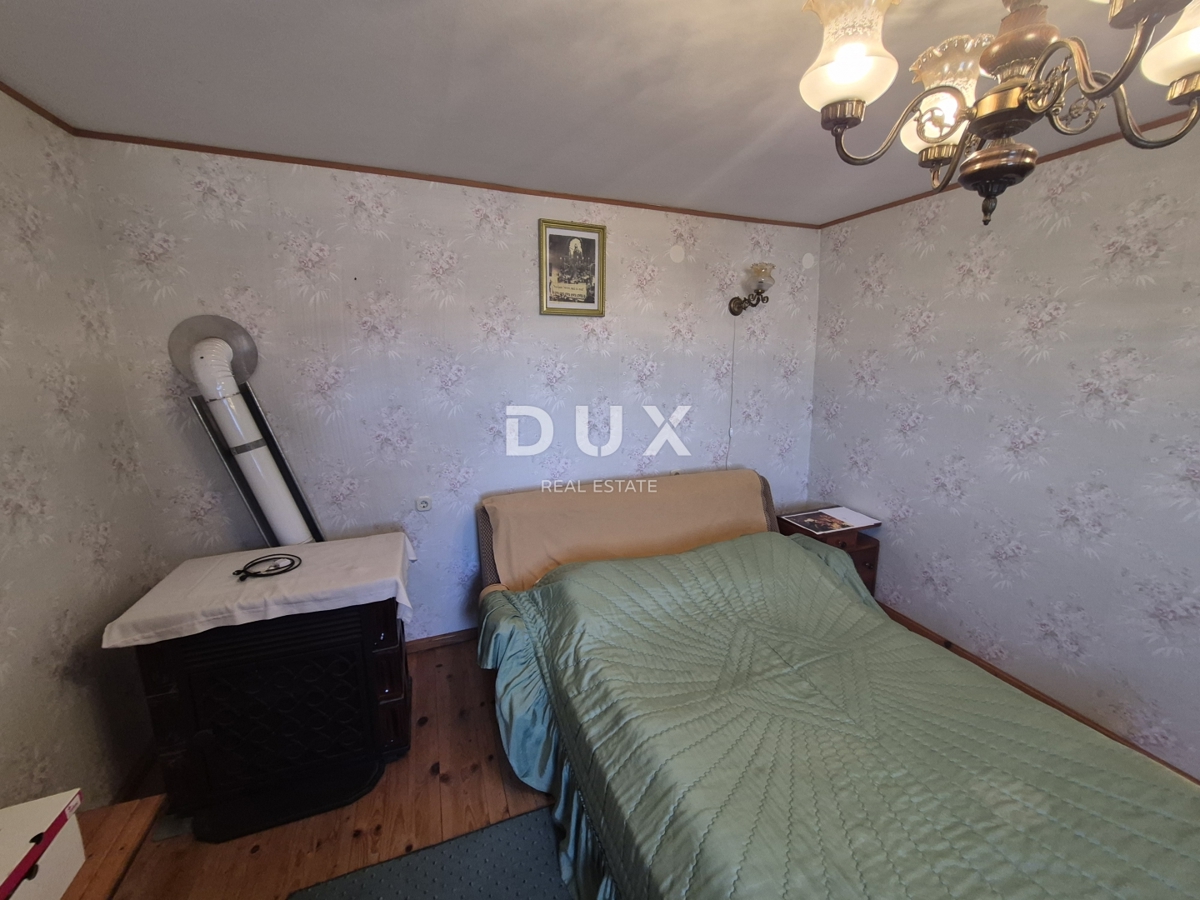 GORSKI KOTAR, FUŽINE, LIČ - grande tenuta familiare con due case e un garage, prezzo ribassato, occasione!