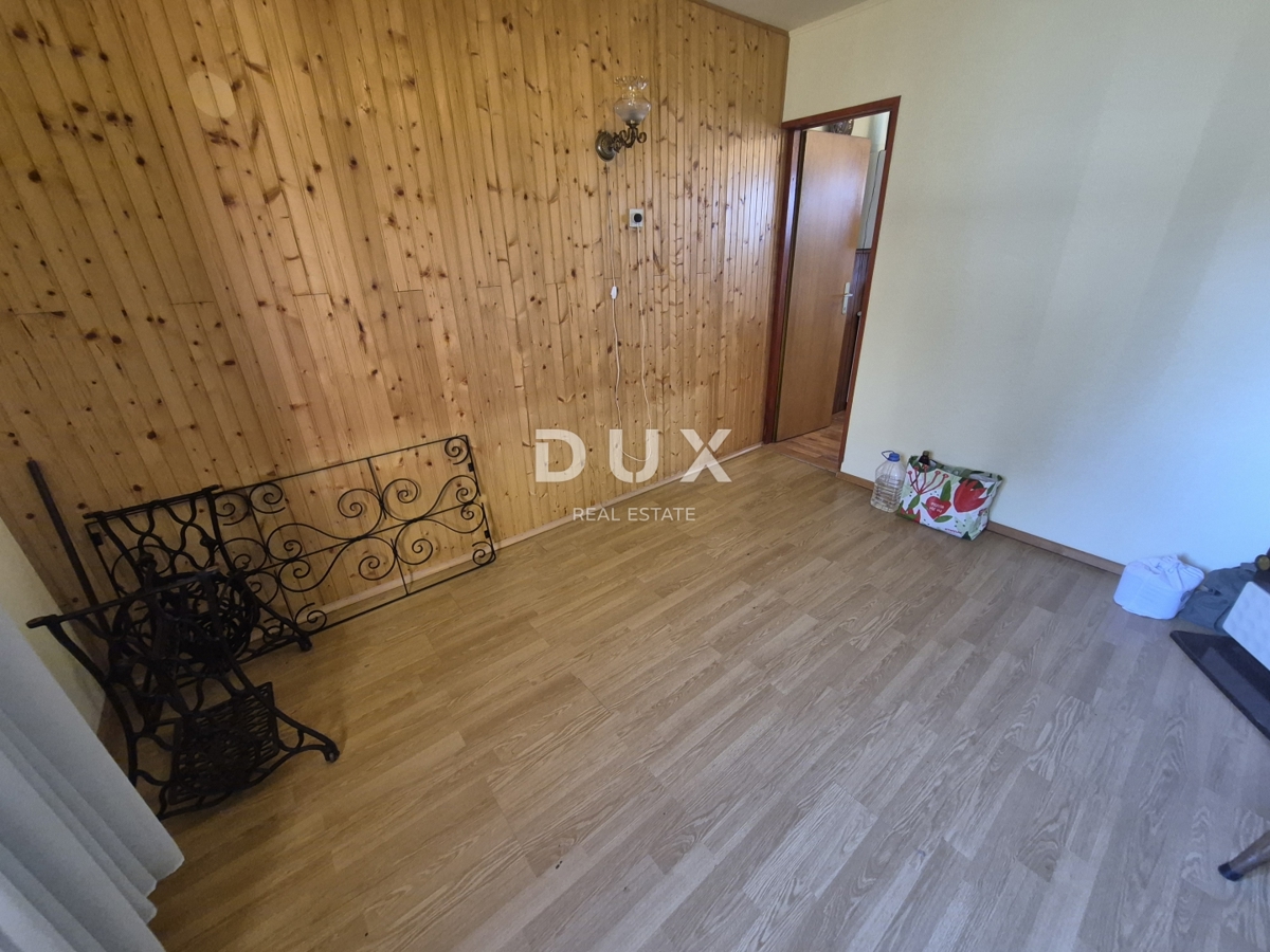 GORSKI KOTAR, FUŽINE, LIČ - grande tenuta familiare con due case e un garage, prezzo ribassato, occasione!