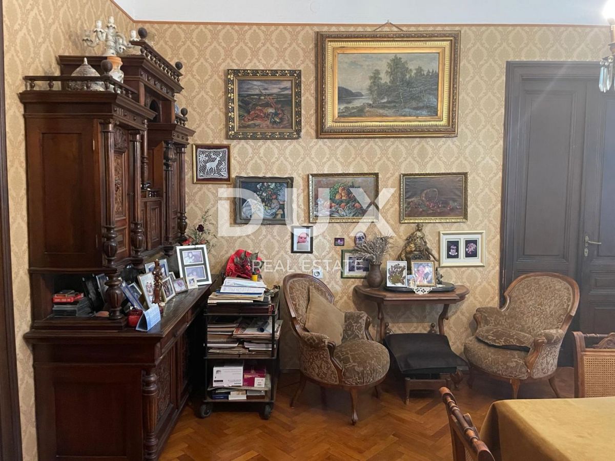 RIJEKA, BULEVARD - esclusivo appartamento con 3 camere da letto e bagno in un'antica villa in posizione esclusiva! OCCASIONE!