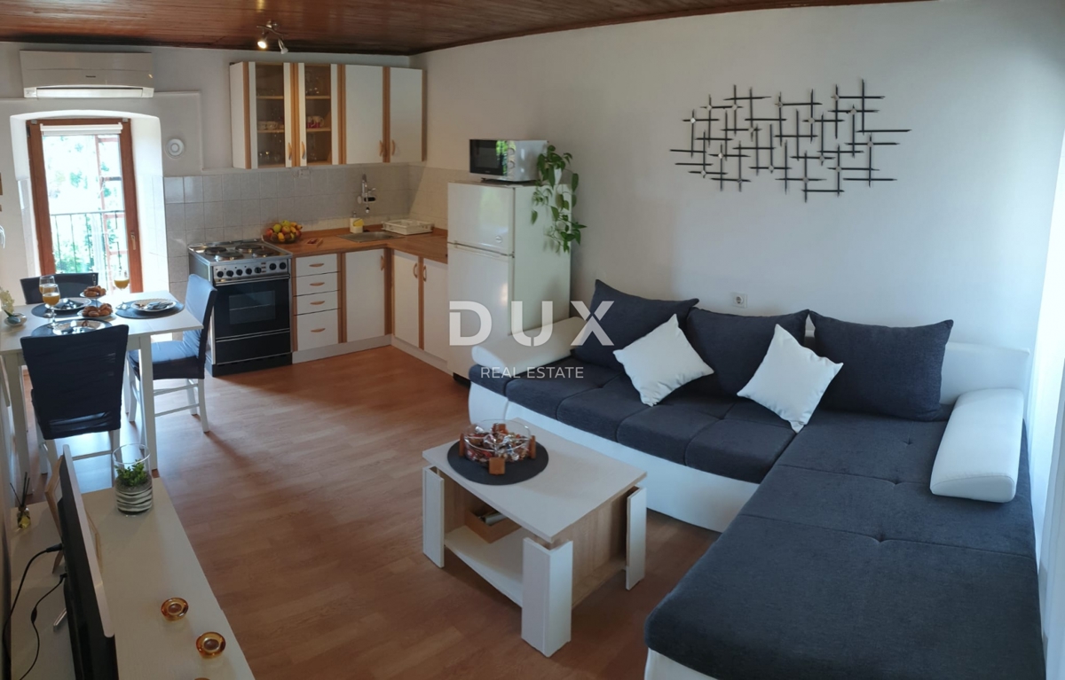 ČAVLE, CERNIK - appartamento vicino al centro, 50m2