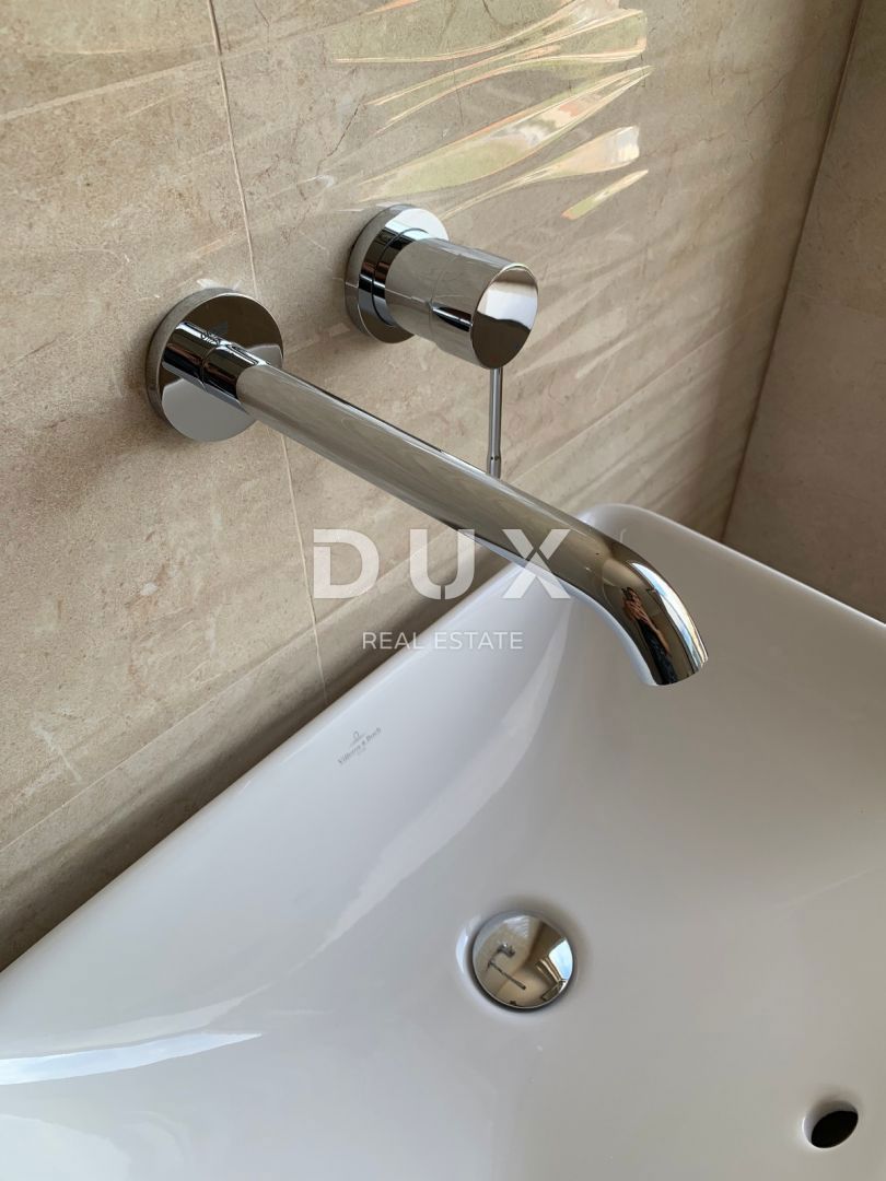 CRIKVENICA - Appartamento al piano terra con giardino!