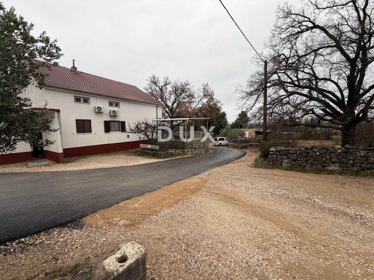 ZADAR, MASLENICA - Terreno edificabile 1260m² - in ottima posizione!