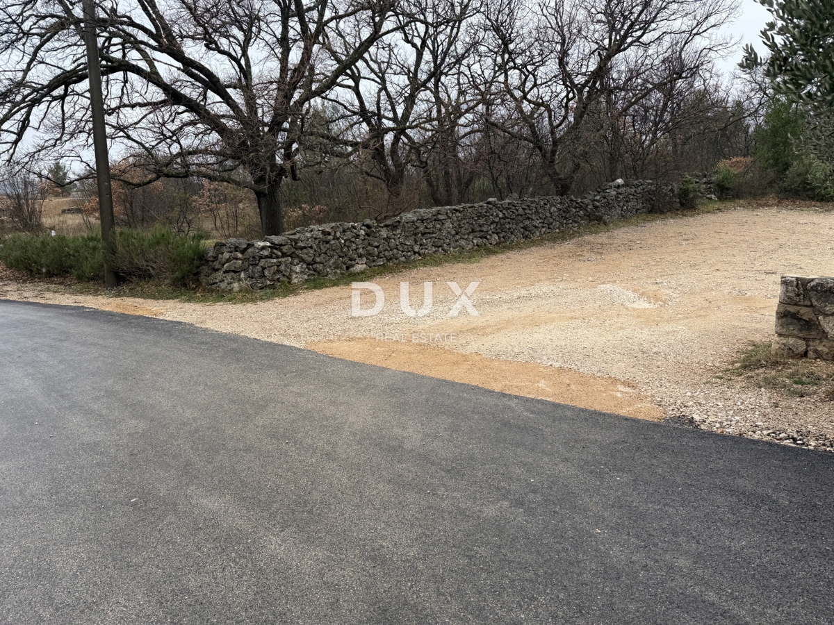 ZADAR, MASLENICA - Terreno edificabile 1260m² - in ottima posizione!