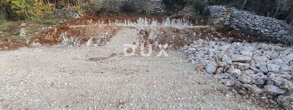 CRIKVENICA, JADRANOVO - terreno 486 m2 con vista panoramica sul mare! OCCASIONE!