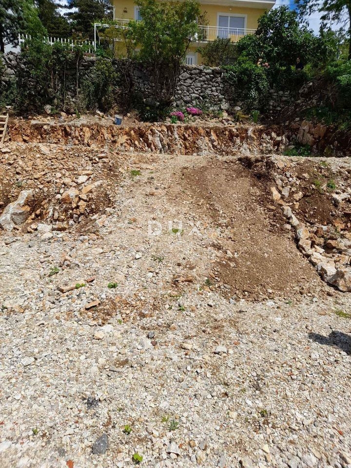 CRIKVENICA, JADRANOVO - terreno 486 m2 con vista panoramica sul mare! OCCASIONE!