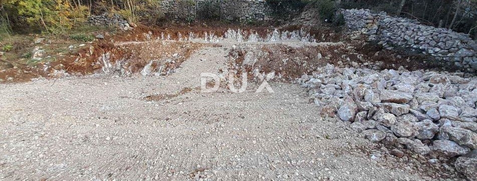 CRIKVENICA, JADRANOVO - terreno 486 m2 con vista panoramica sul mare! OCCASIONE!