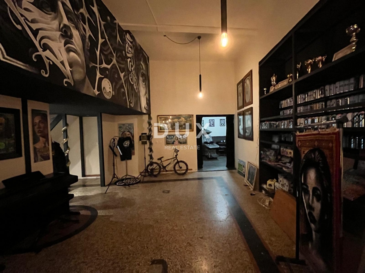 RIJEKA, CENTRO/SUŠAK – Spazio commerciale al piano terra con grande potenziale