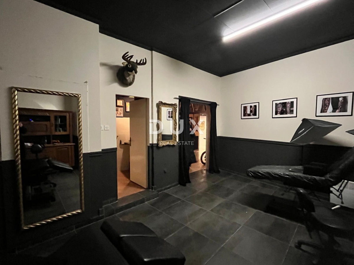 RIJEKA, CENTRO/SUŠAK – Spazio commerciale al piano terra con grande potenziale