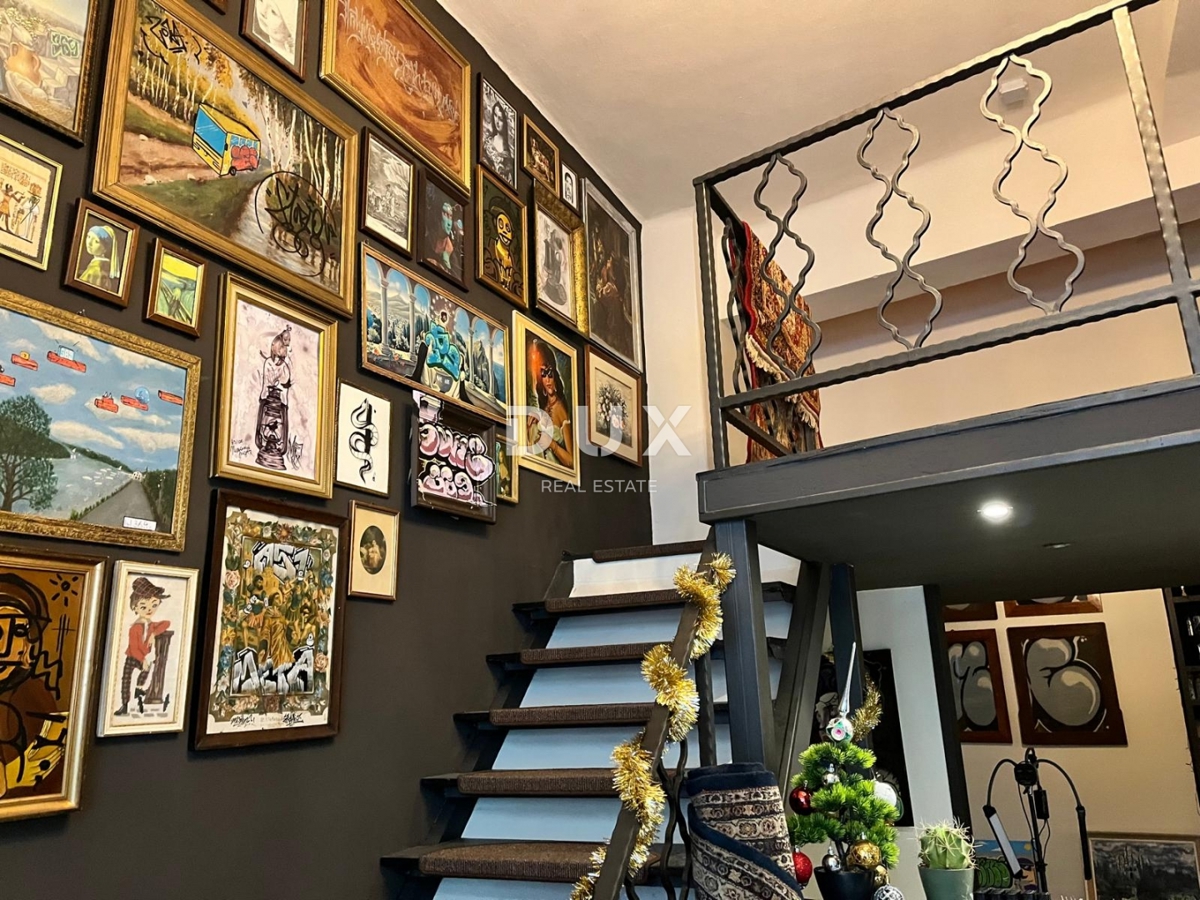 RIJEKA, CENTRO/SUŠAK – Spazio commerciale al piano terra con grande potenziale