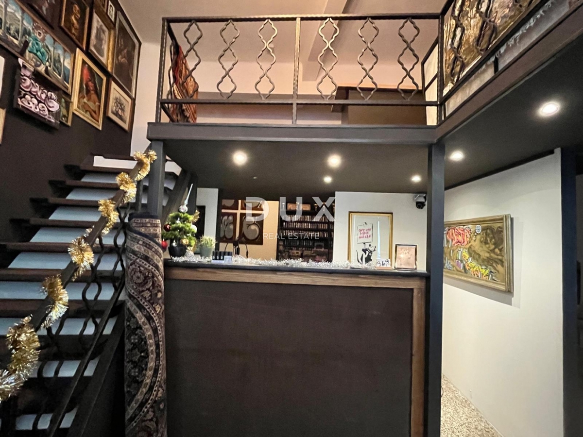 RIJEKA, CENTRO/SUŠAK – Spazio commerciale al piano terra con grande potenziale