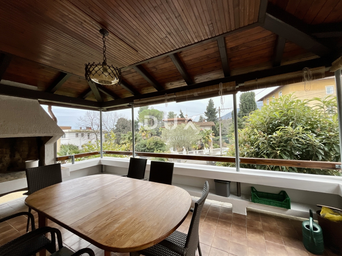 OPATIJA, LOVRAN - Casa indipendente a 50 m dal centro, 150 m dal mare