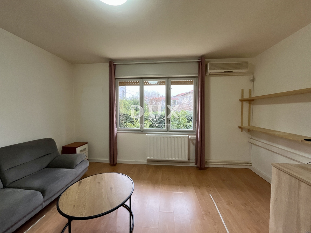 OPATIJA, LOVRAN - Casa indipendente a 50 m dal centro, 150 m dal mare