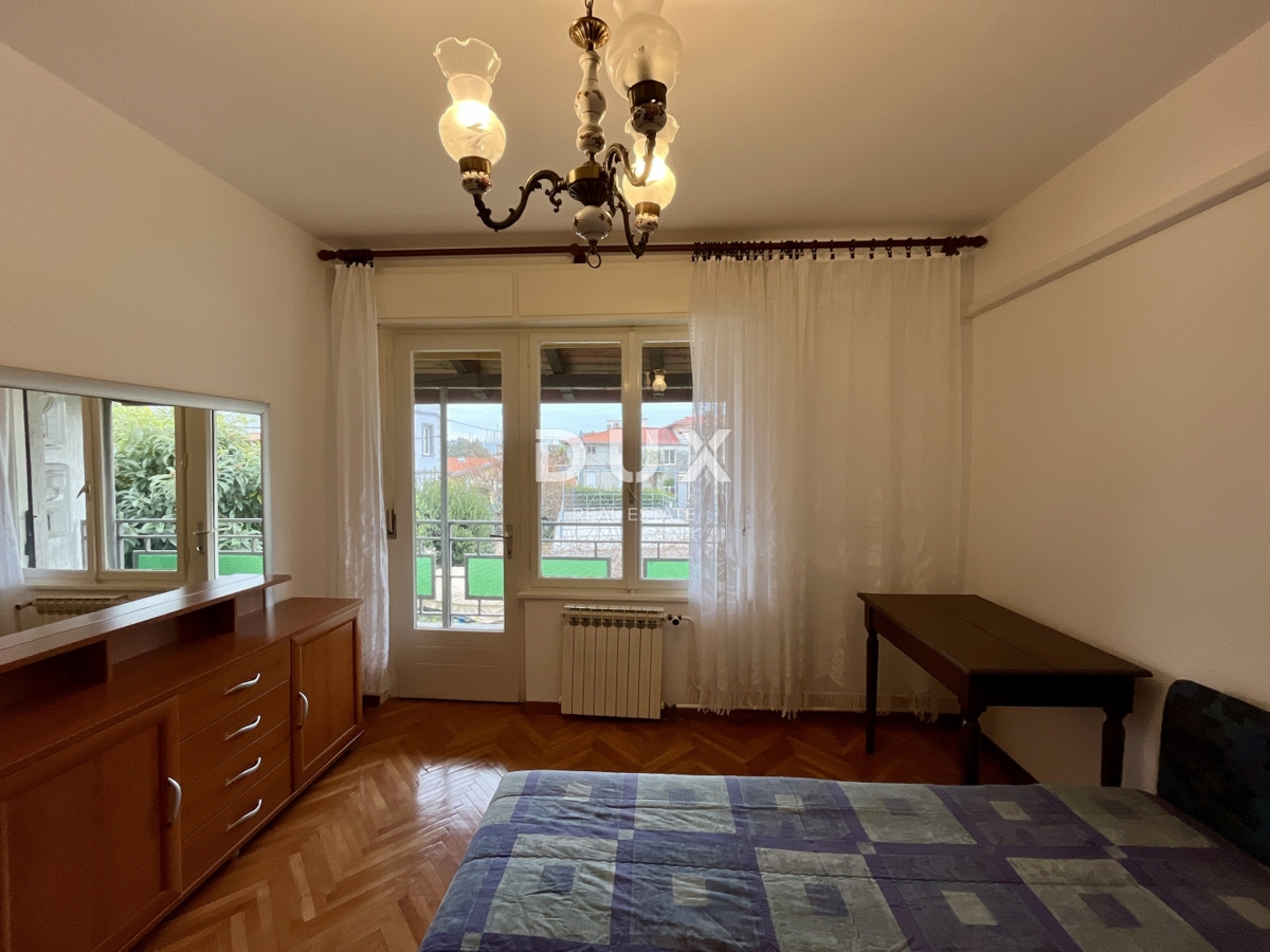 OPATIJA, LOVRAN - Casa indipendente a 50 m dal centro, 150 m dal mare