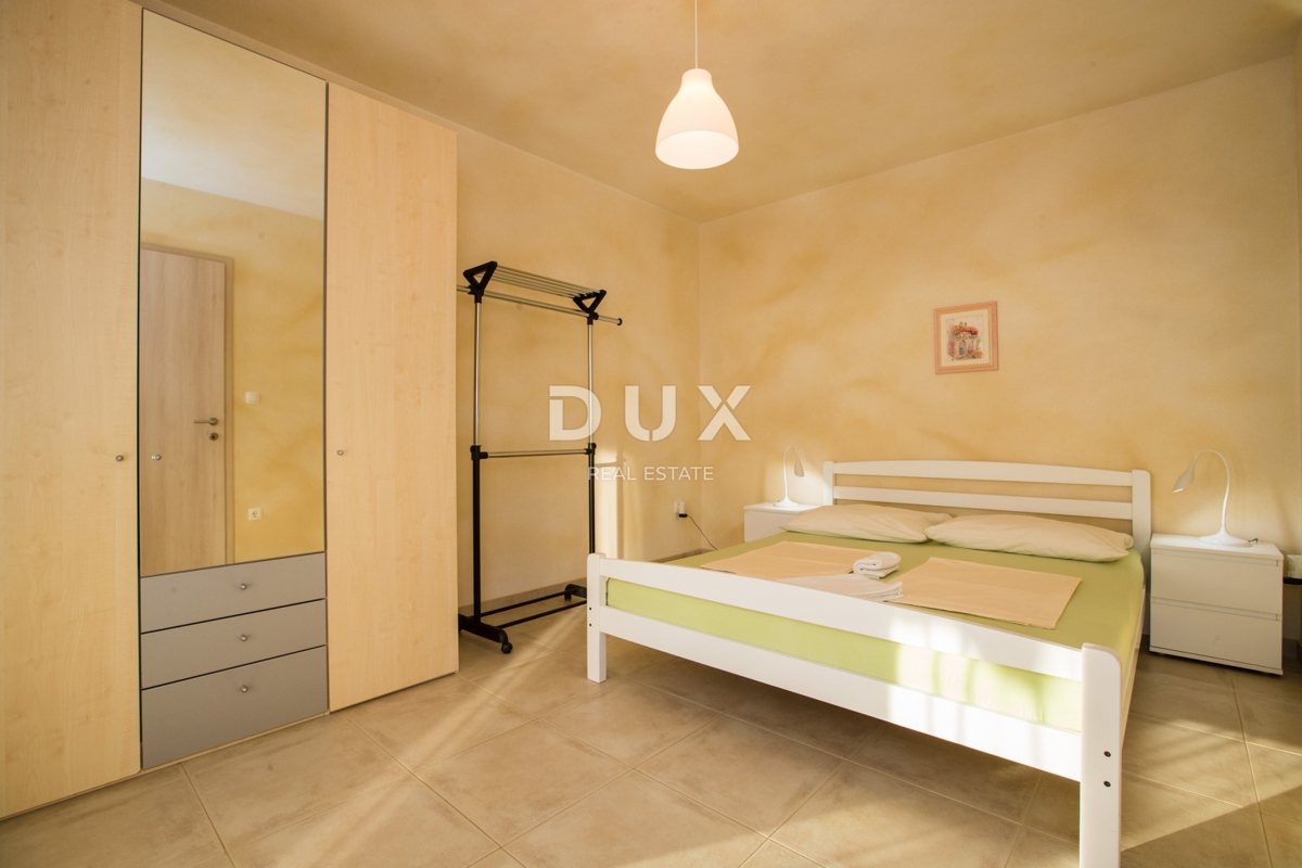 RAB, BARBAT – Villa Esclusiva con Vista Panoramica