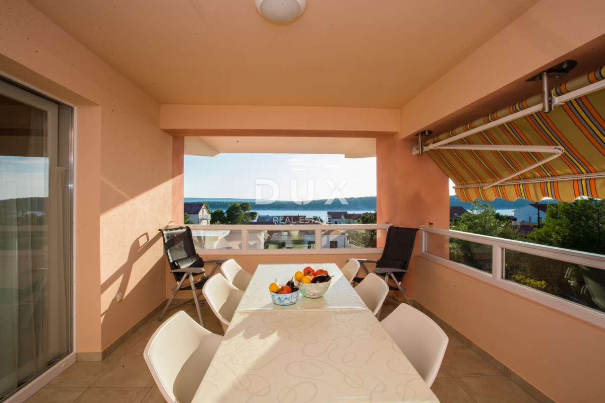 RAB, BARBAT – Villa Esclusiva con Vista Panoramica