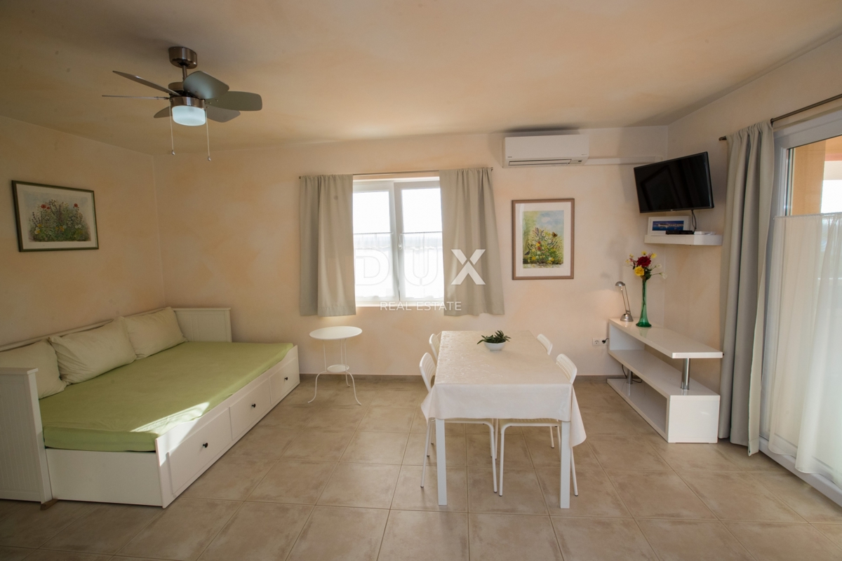 RAB, BARBAT – Villa Esclusiva con Vista Panoramica