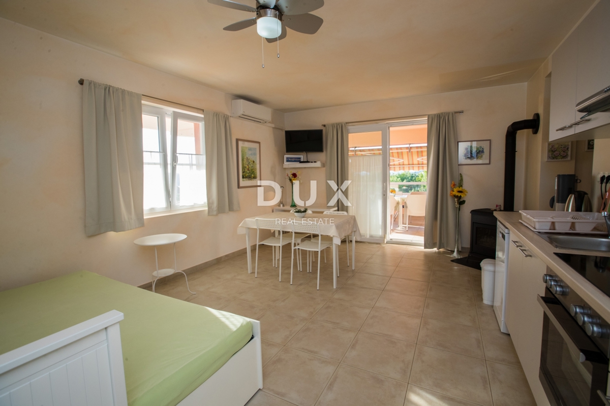 RAB, BARBAT – Villa Esclusiva con Vista Panoramica