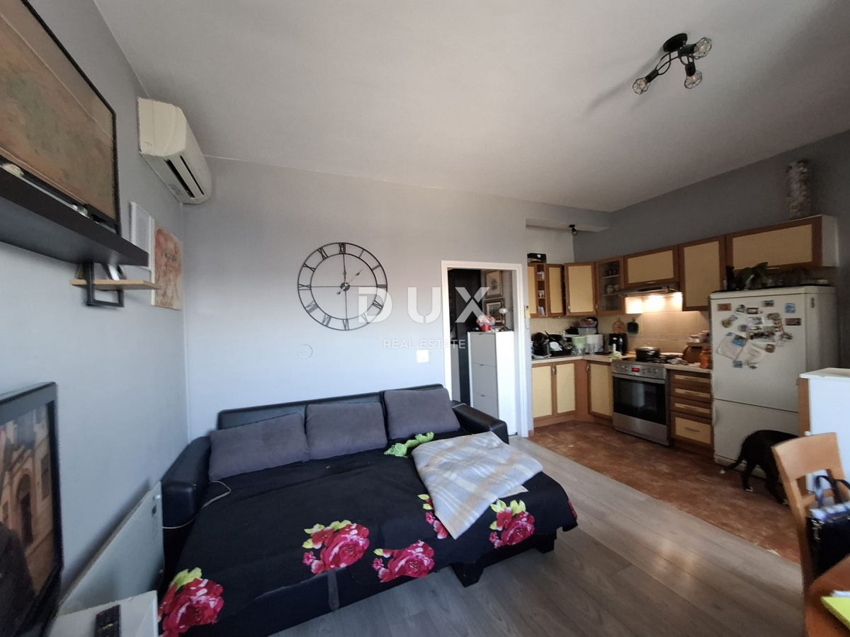 ISTRIA, PEROJ - Appartamento in centro con vista mare