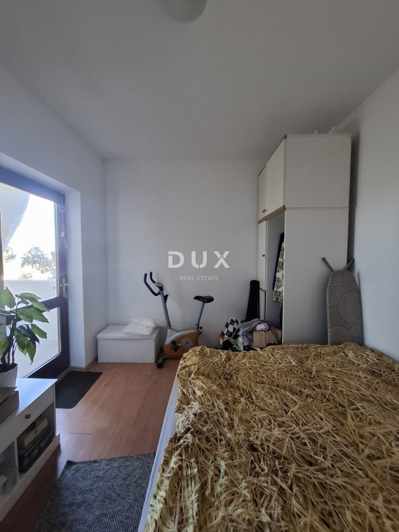 ISTRIA, PEROJ - Appartamento in centro con vista mare