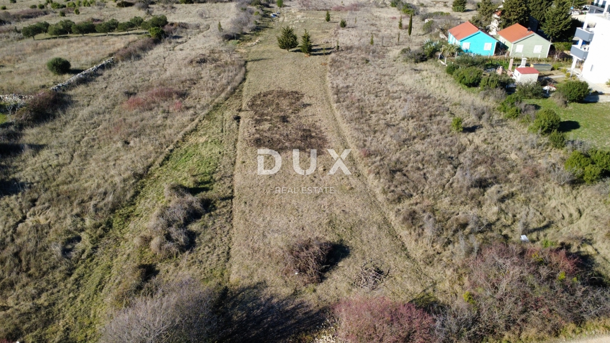 Terreno Crno, Zadar, 3.999m2