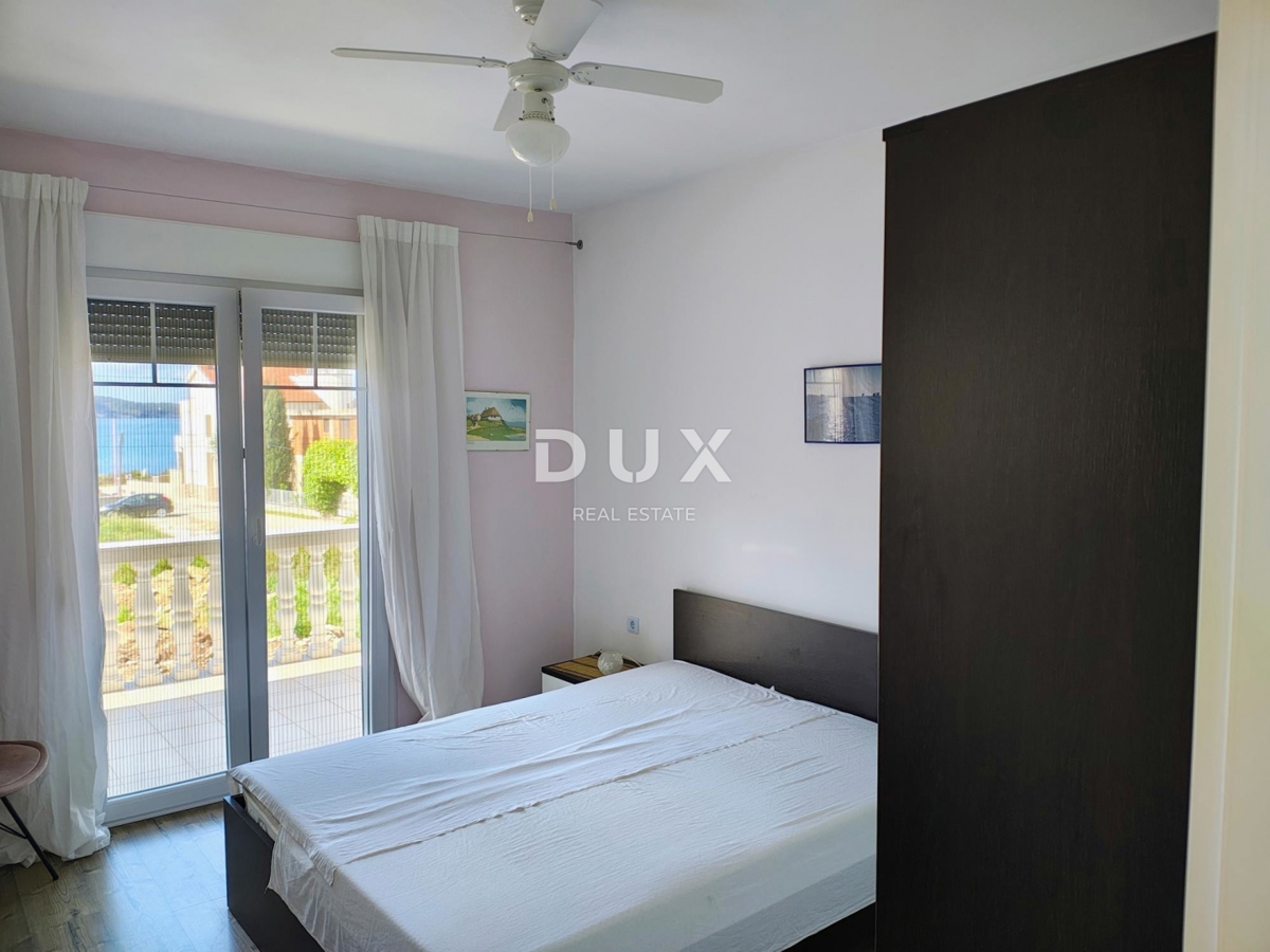 ZADAR, SUKOŠAN - Spaziosa casa a 100 m dal mare con giardino e vista!