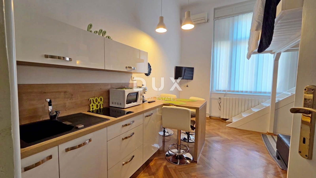 ABBAZIA, CENTRO - Elegante appartamento nel cuore di Abbazia, a 150 m dal mare, 3 camere da letto, 109 m2